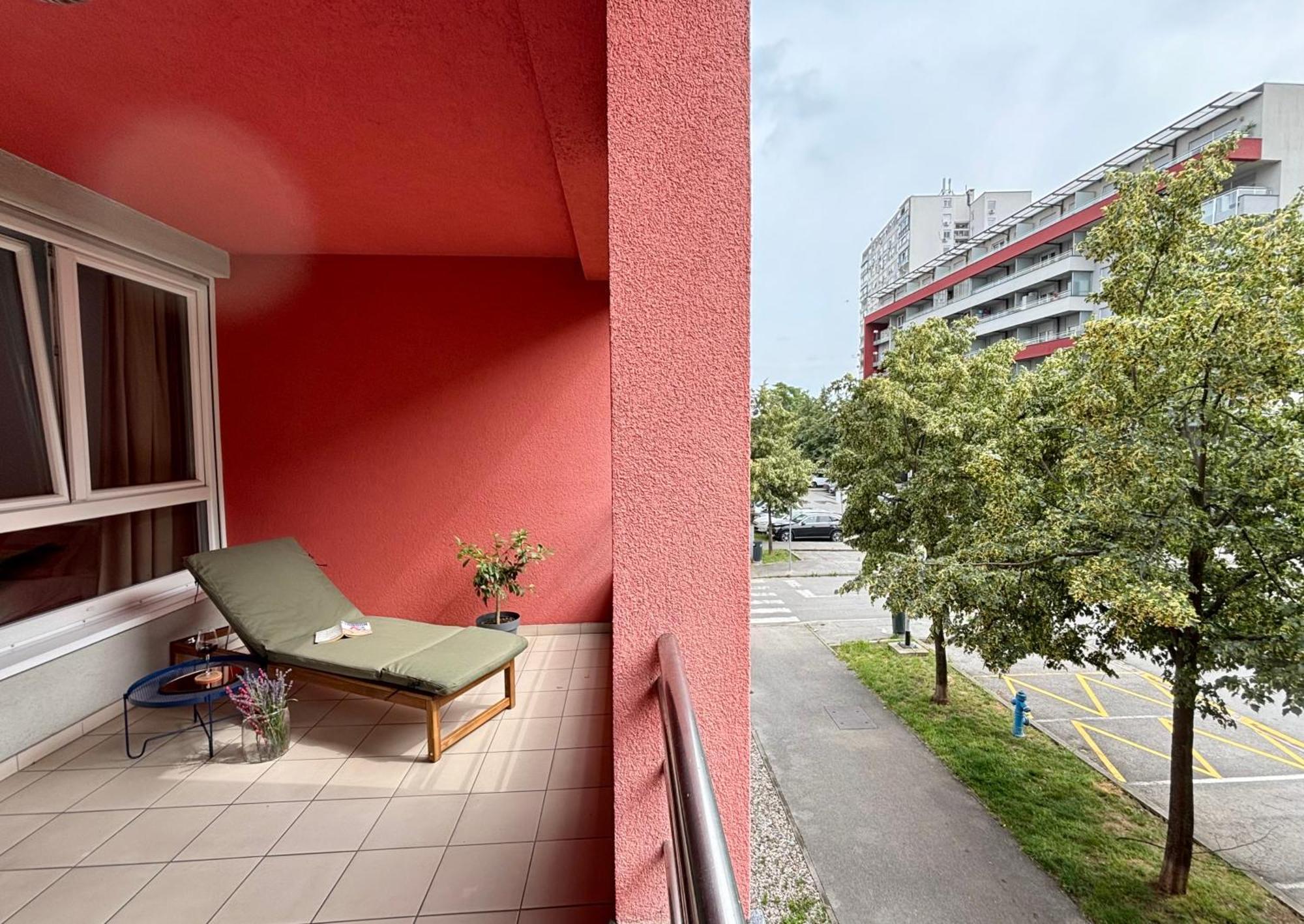 Terrace Bliss Apartment With Free Garage Загреб Экстерьер фото